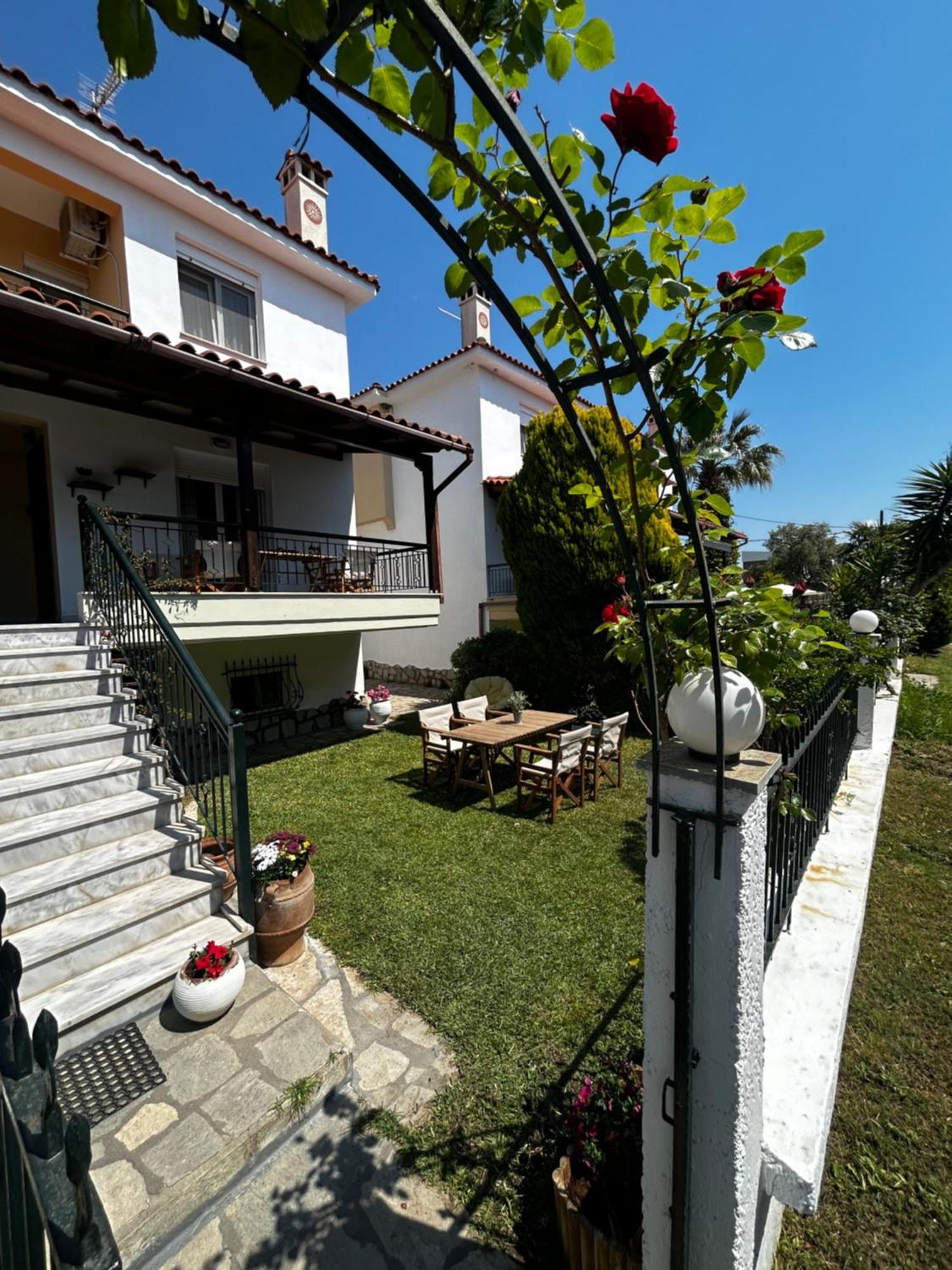 Perfect Hospitality - Elenas House, Nikiti Villa Exterior photo